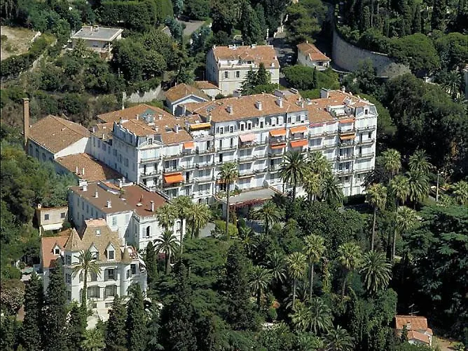 Daire Legend Of Beausite